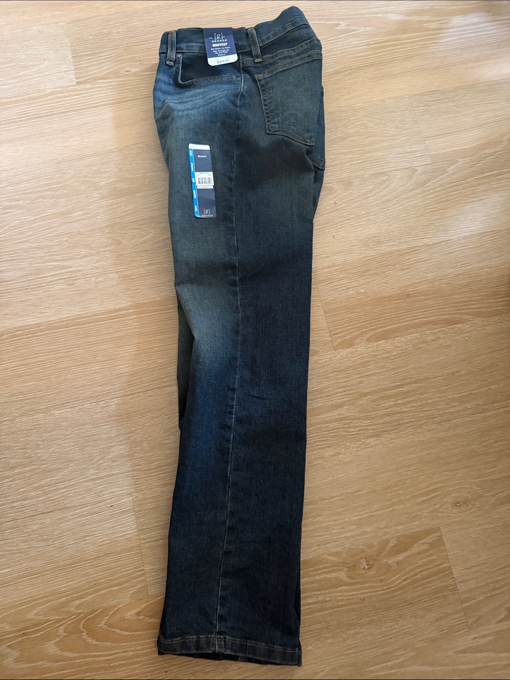 New Men's Dark Wash Jeans